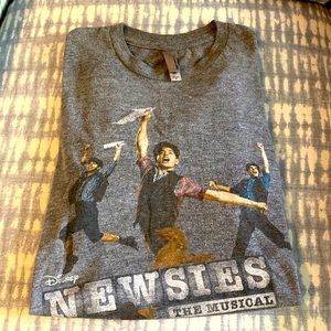 Newsies graphic tee